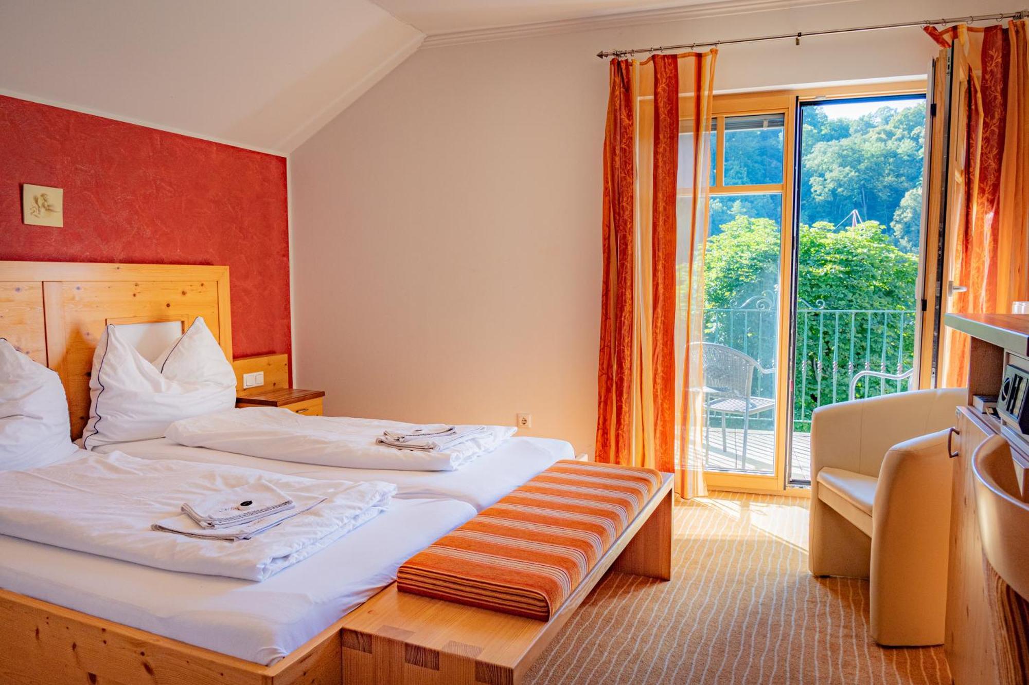 Landhotel Mariensaeule Wernstein am Inn 外观 照片